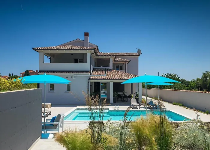 Dream House *
