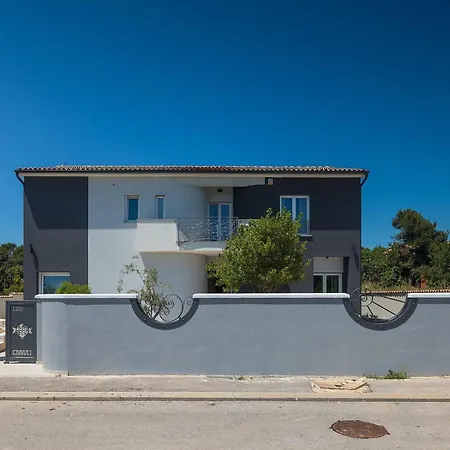 Dream House Vikendica