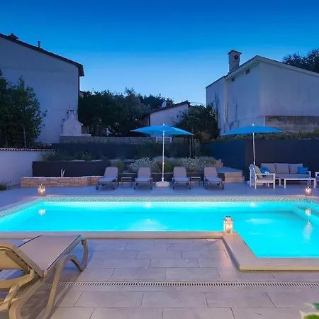 Hébergement de vacances Dream House *