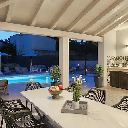 Dream House *